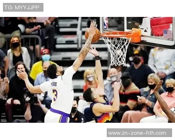 浓眉重返洛杉矶感受球迷热情期待与大家共同奋斗