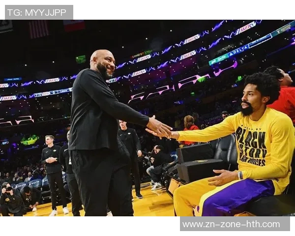 恩比德首节狂砍18分半场表现惊艳助球队争胜大帝出征能否助力球队逆袭